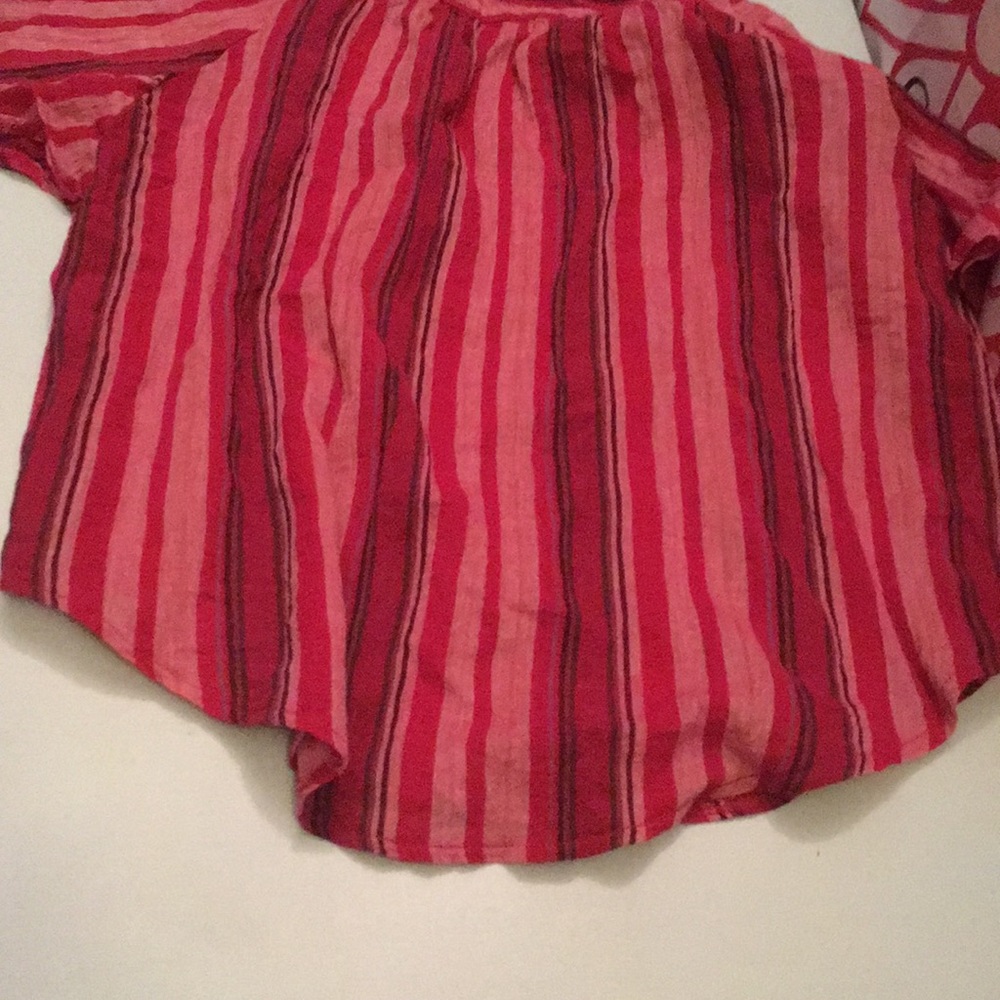 Universal Thread Top - Picture 4 of 6